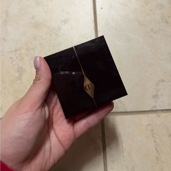 Charlotte Tilbury Eyeshadow Palette 4 ct. - Picture 2 of 5